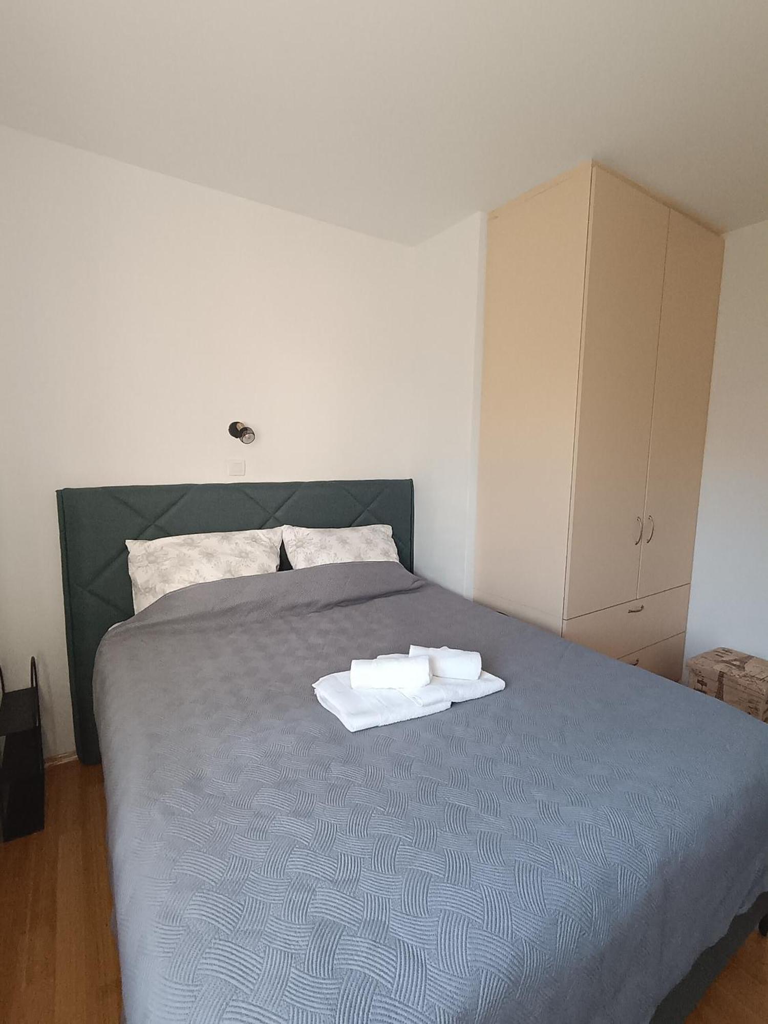 Lily Apartments Punta Skala Petrcane Ngoại thất bức ảnh